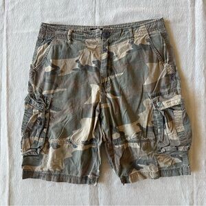 Airwalk Camo Cargo Shorts Mens Size 32 Camouflage Utility Skate Streetwear